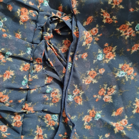 Size- M, 3can4on printed georgette top - Picture 7 of 7